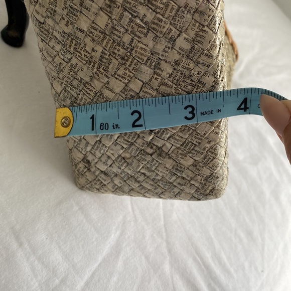 FUJI Eco-Friendly Recycled Material w Straw Shoulder Handbag Zipper Closure Top - Picture 10 of 11